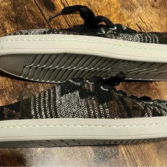 Naturalizer | Soul, Kemper ladies mule, slip on fashion sneakers. Size: 8.5M. - Picture 9 of 14